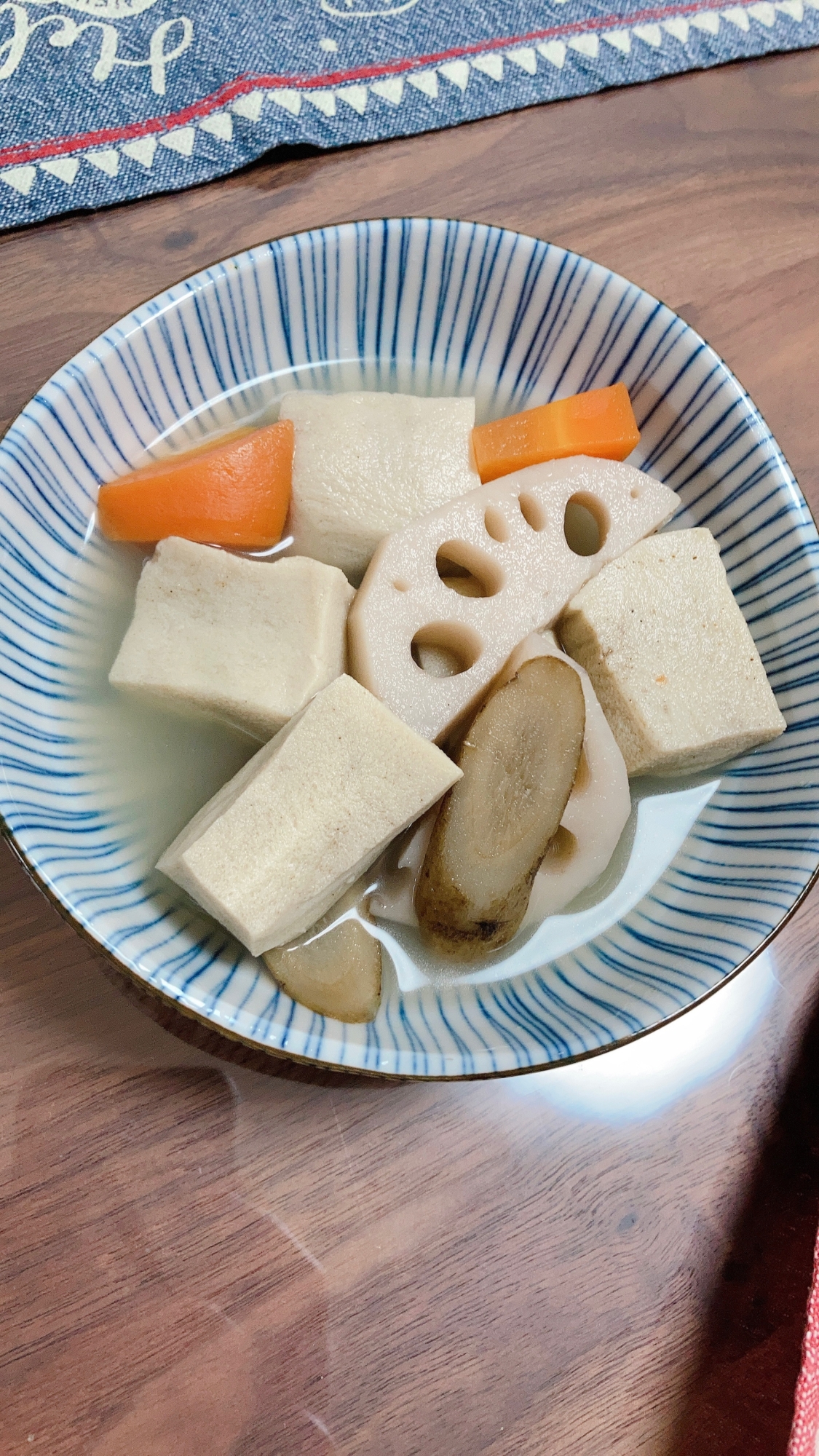 白だしで作る高野豆腐の煮物