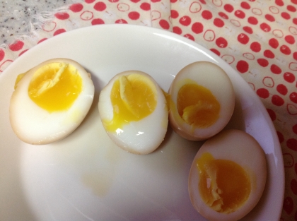 失敗しない黄金黄身の半熟煮卵