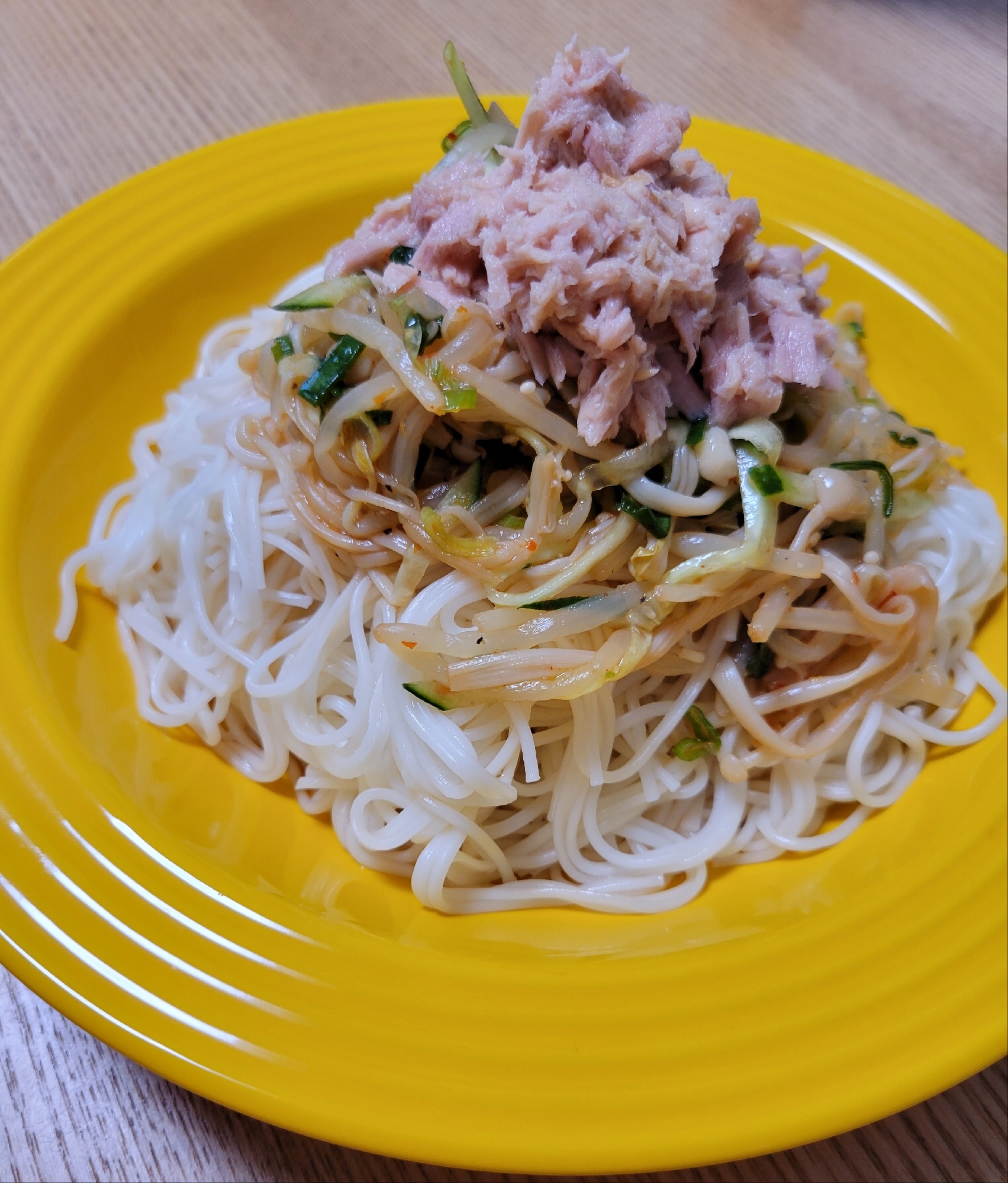 ピリ辛ツナそうめん