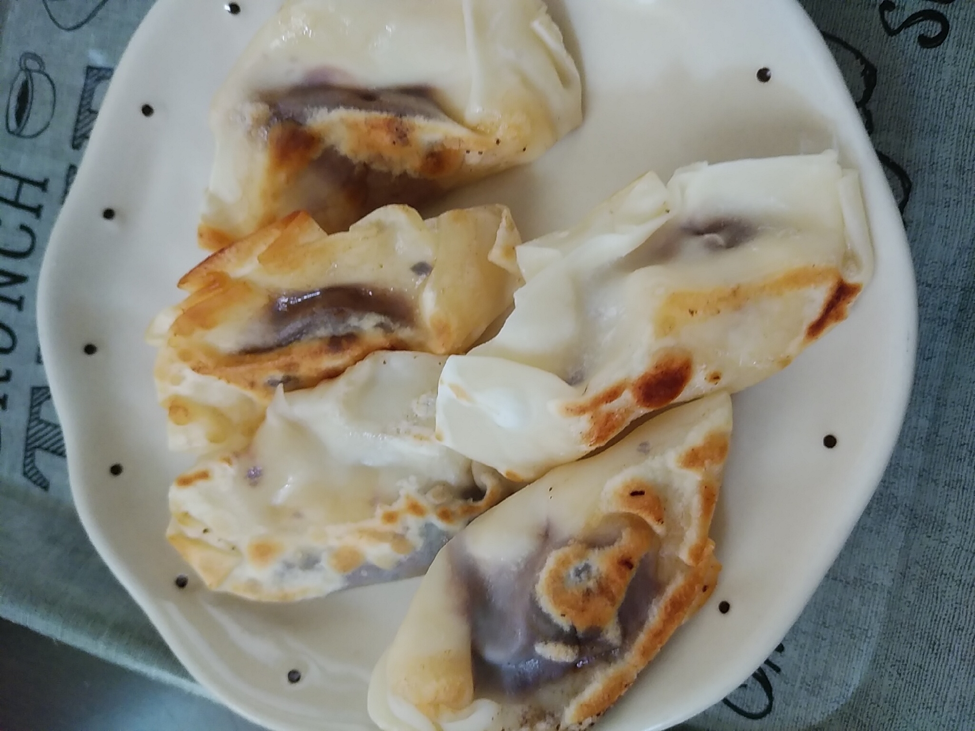 余った餃子の皮で♡バナナのおやつ