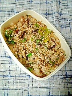 香ばしい☆じゃこ葱炒飯弁当☆