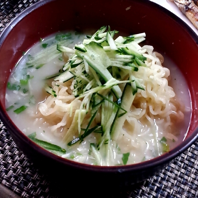 冷やしとんこつラーメン