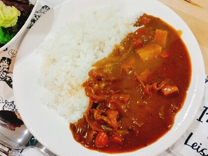 こういう昔ながらの食堂や家庭の味のカレーライス大好きです♪♪薄切りお肉を使うのでその日に作って晩に食べられるのも嬉しいですね( *˙ω˙*)و