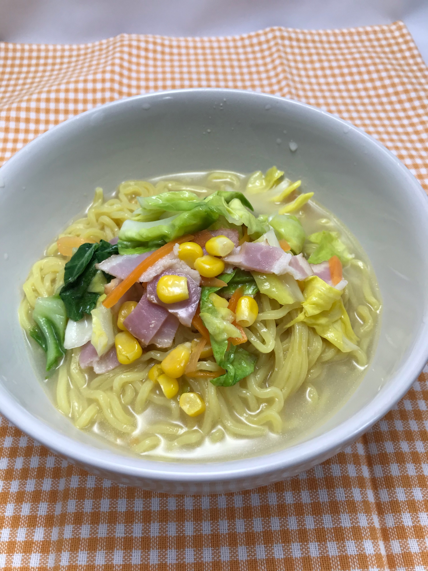 洋風！バター味噌ラーメン