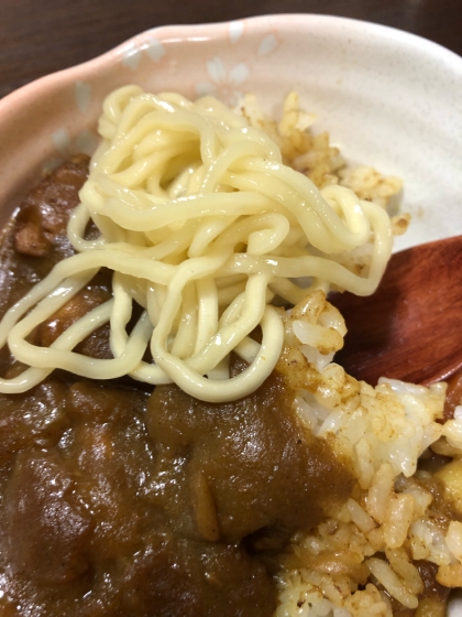 小さめ具材に麺トッピング♪
あぁ斬新！！
参考にさせて頂きました♪^_^