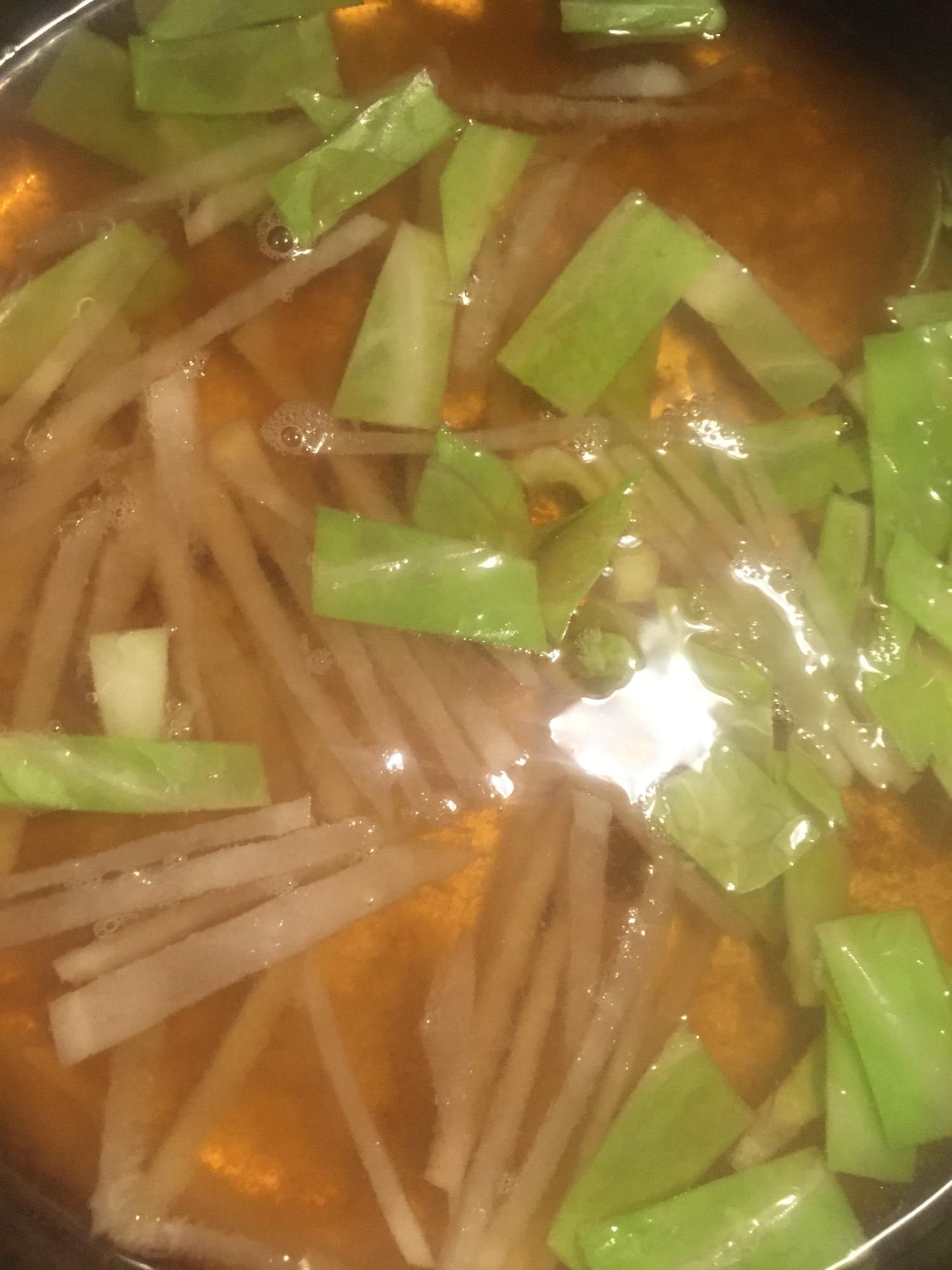 キャベツの味噌汁