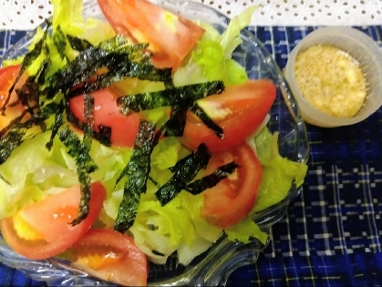 自家製ドレッシングで生野菜