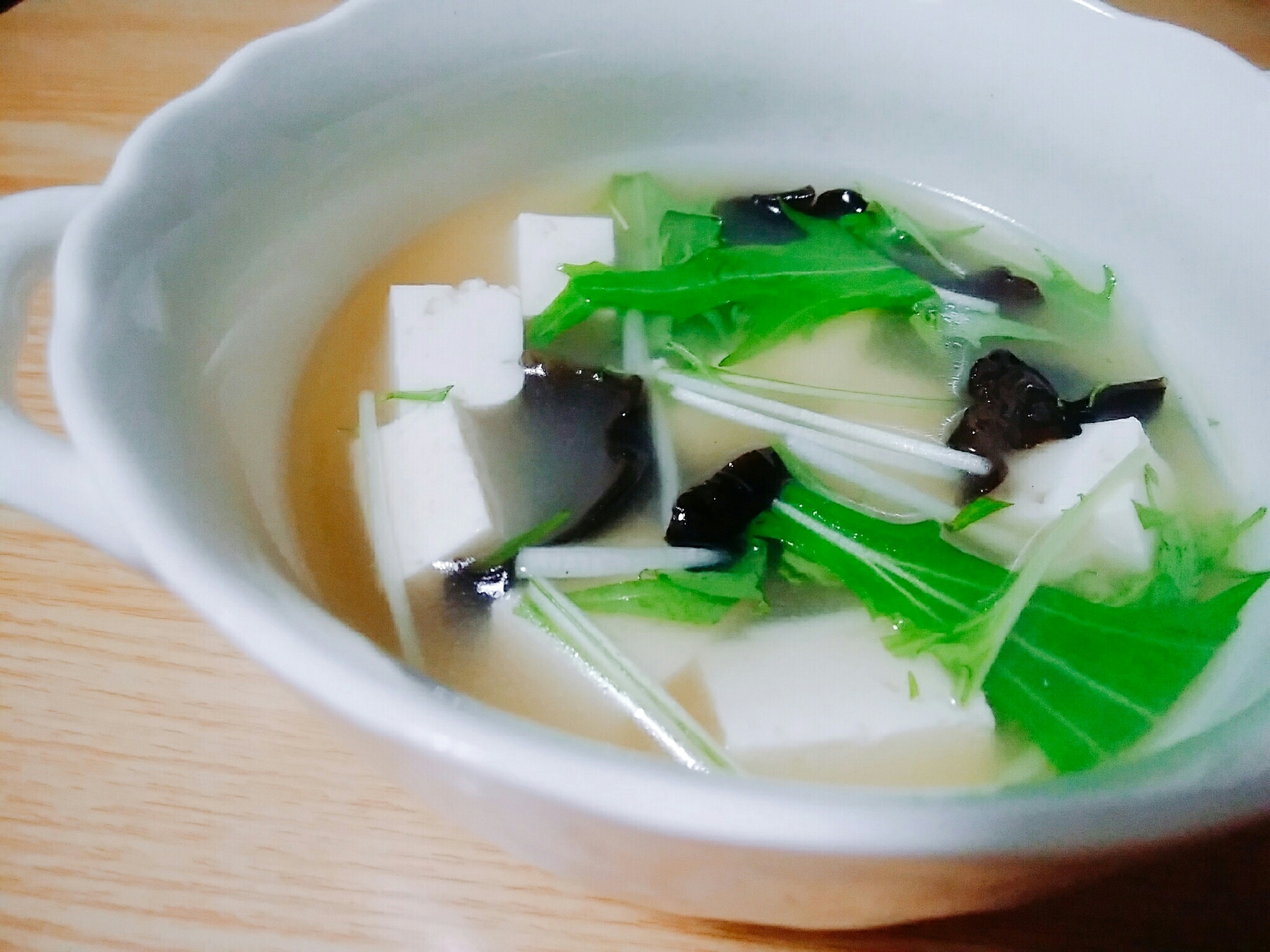 豆腐と水菜ときくらげの中華スープ