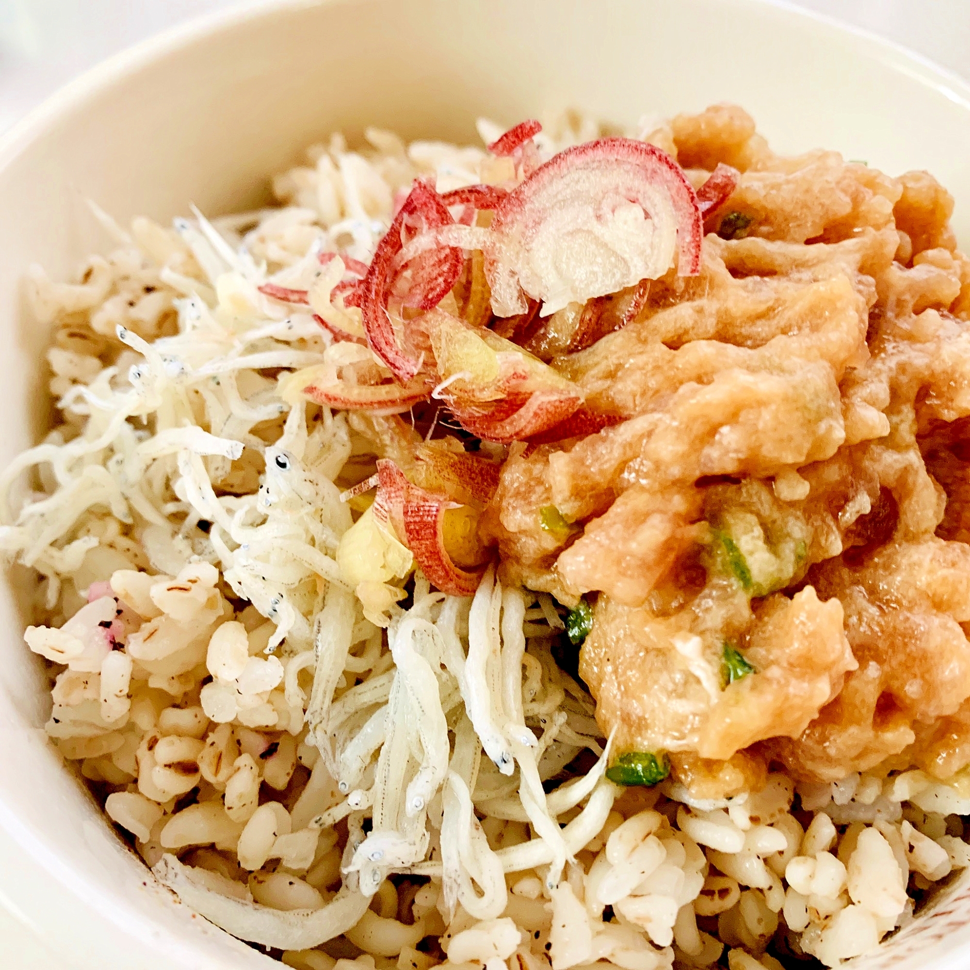 簡単！麦飯でねぎとろ&しらす丼♪