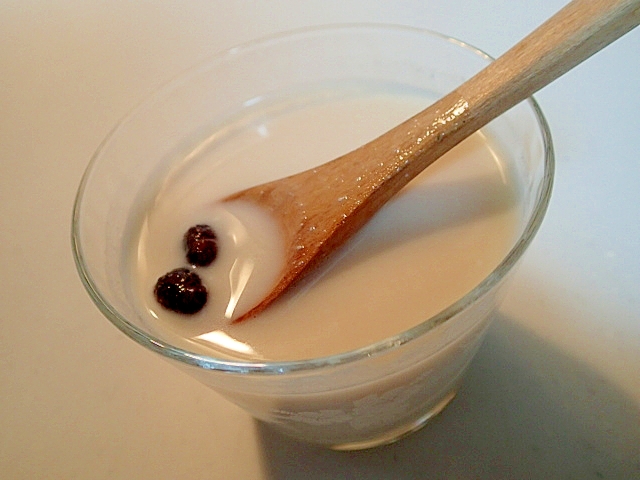 甘納豆ときな粉のごぼう茶ヨーグルトドリンク