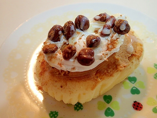 ピーナツクリーム&ホイップ&麦チョコチーズ蒸しパン