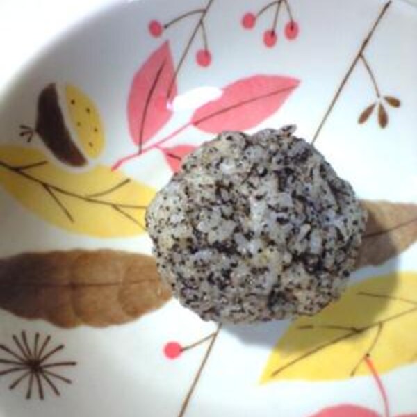 甘いものが欲しい時に ご飯で簡単ごま団子 レシピ 作り方 By 糸楊枝 楽天レシピ 甘いものが欲しい時に ご飯で簡単ごま団子 レシピ 作り方 By 糸楊枝 楽天レシピ