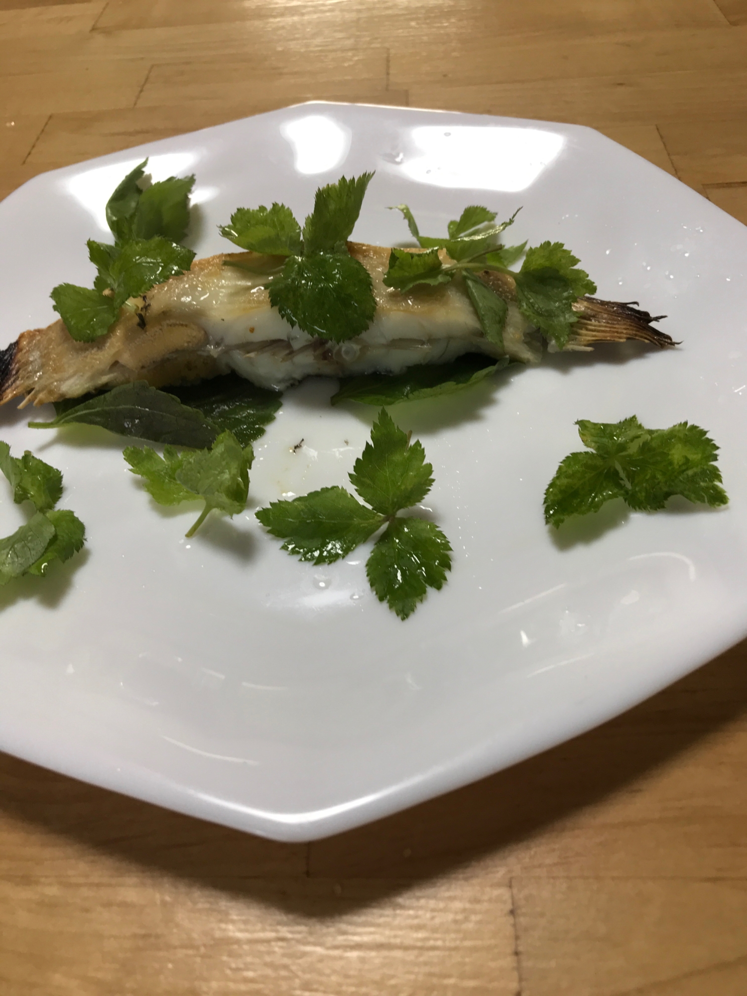 カレイの塩焼き シソ 三つ葉添え レシピ 作り方 By けけり 楽天レシピ