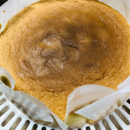 18センチの型で焼きました
わかりやすいレシピで作りやすかったです
ありがとうございました♪