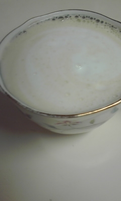 今朝注目のレシピ見て久しぶりに飲みたくなったので作りました～♪コンデンスミルク入りの泡泡が美味しい♪ご馳走さまです♪