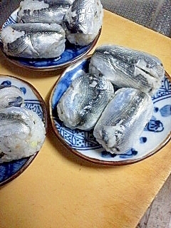 コハダの手鞠寿司