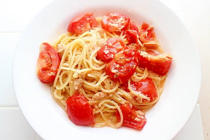 超簡単 フライパン1つでトマトツナスパゲッティ レシピ 作り方 By Seika A 楽天レシピ 超簡単 フライパン1つでトマトツナスパゲッティ レシピ 作り方 By Seika A 楽天レシピ