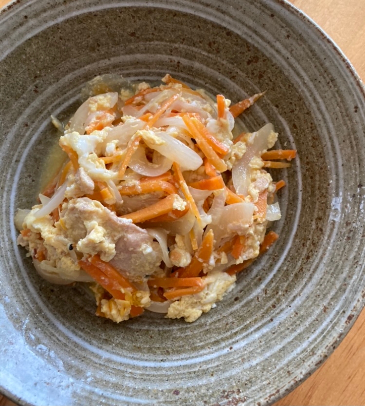 新玉ねぎと人参 ツナの卵とじ炒め レシピ 作り方 By ボンド子 楽天レシピ 新玉ねぎと人参 ツナの卵とじ炒め レシピ 作り方 By ボンド子 楽天レシピ