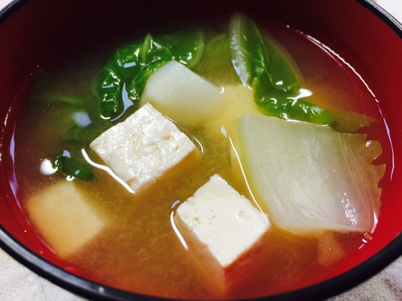 白菜&長イモ&豆腐の味噌汁