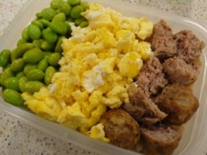 簡単三色丼弁当