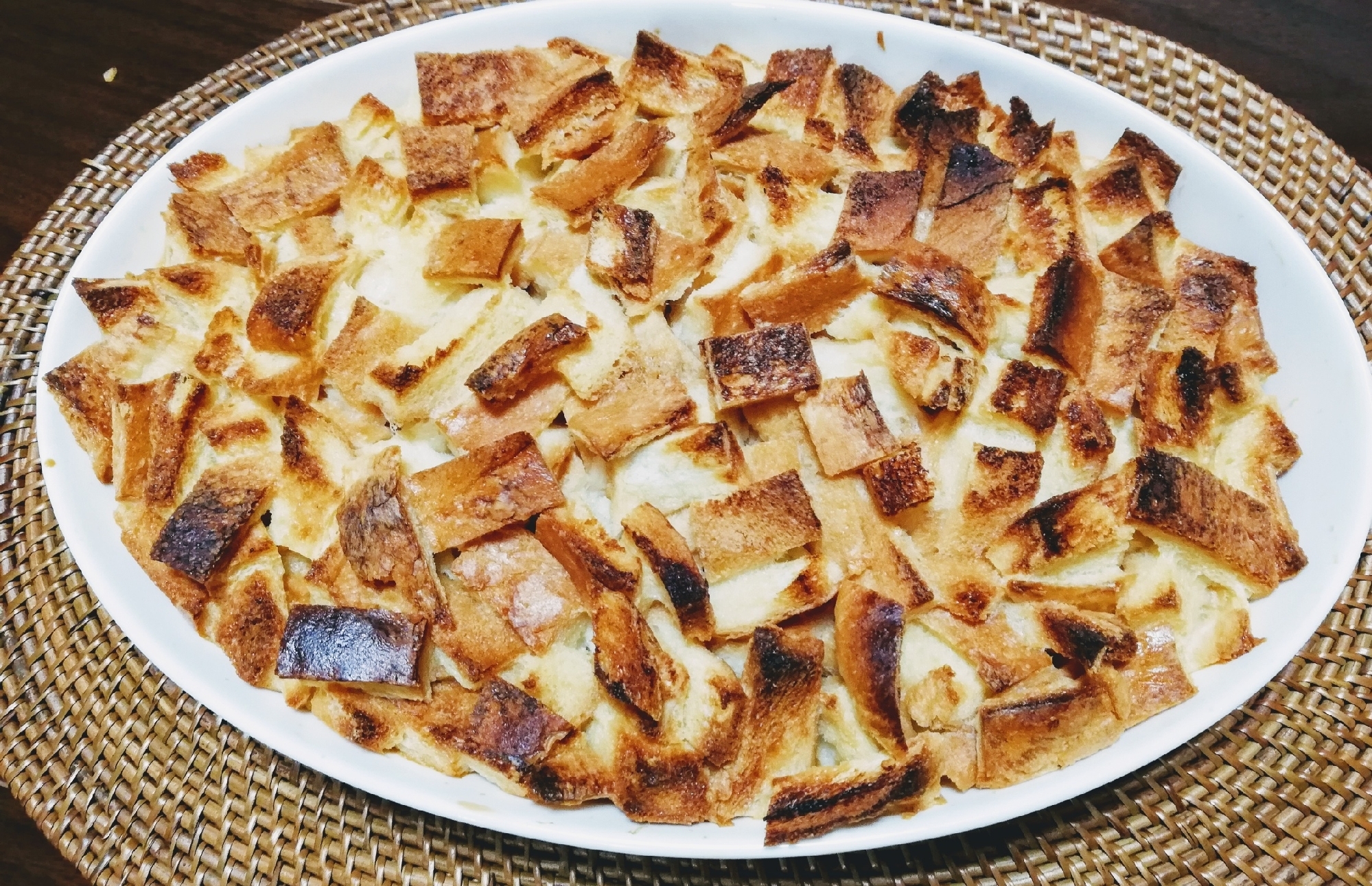 外はカリッと中はトロトロ パンの耳でパンプディング レシピ 作り方 By はち0176 楽天レシピ 外はカリッと中はトロトロ パンの耳でパンプディング レシピ 作り方 By はち0176 楽天レシピ