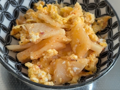 あみえびの風味も加わりキムチと卵がとってもおいしかったです(^o^)大根キムチを使いました。