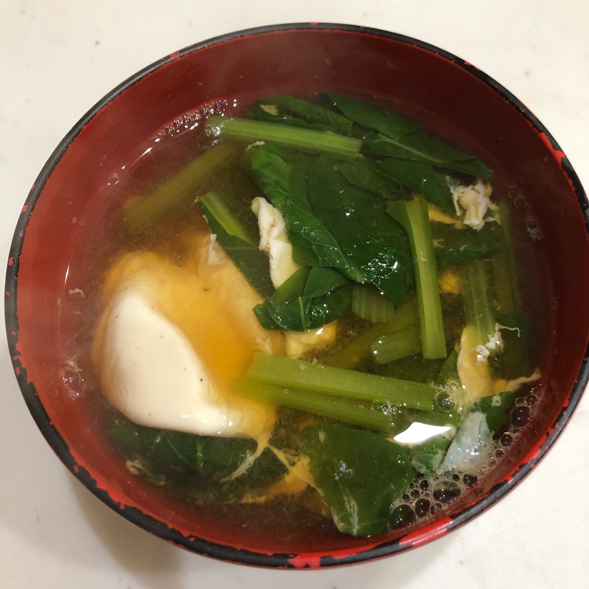 とろっタマちゃん♪小松菜と卵のおつゆ