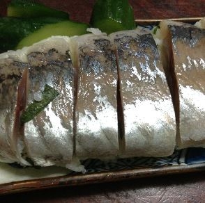 〆アジの押し寿司 青シソでスッキリ爽やか レシピ 作り方 By とりあえず乾杯 楽天レシピ