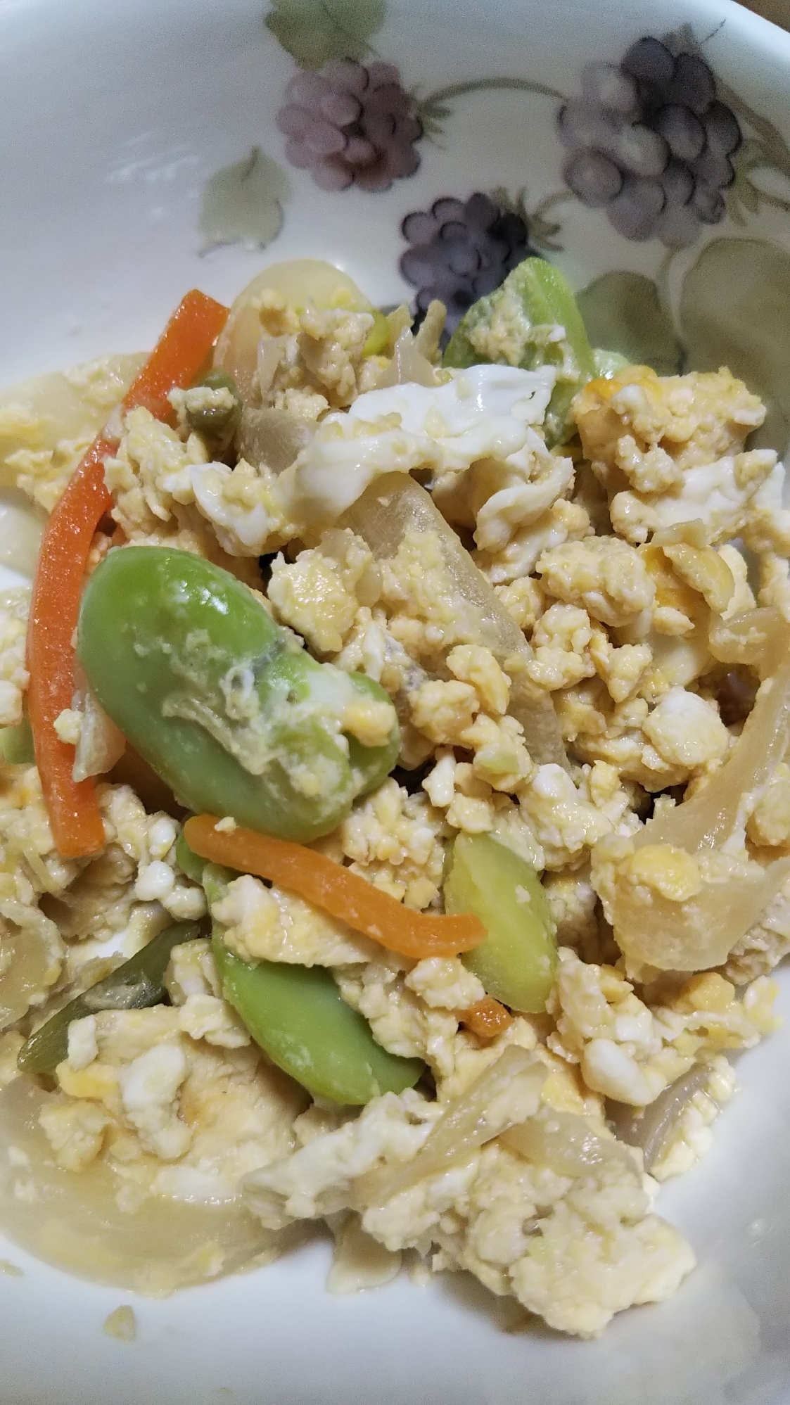 旬のおかず★幼児食にも!空豆と新玉ねぎの炒り豆腐