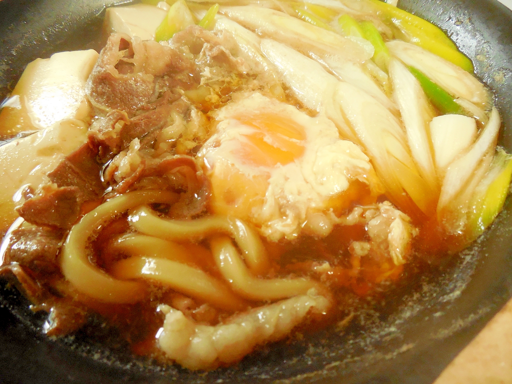 すき焼き風うどん～あったかいんだからぁ♪