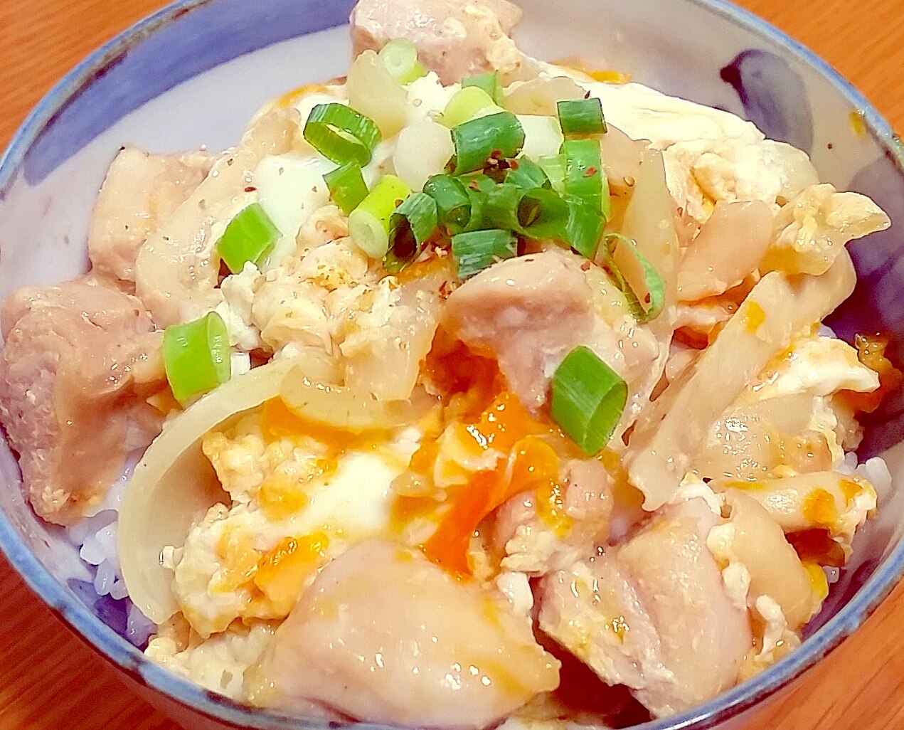 うどんスープで 簡単親子丼 レシピ・作り方 by yomogimotir｜楽天レシピ