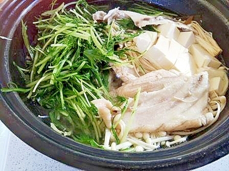 あったか鍋 鰤のあらと水菜 3番目に好きな鍋 レシピ 作り方 By ほこ9574 楽天レシピ あったか鍋 鰤のあらと水菜 3番目に好きな鍋 レシピ 作り方 By ほこ9574 楽天レシピ