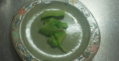 ブロッコリーの茎のペペロンチーノ