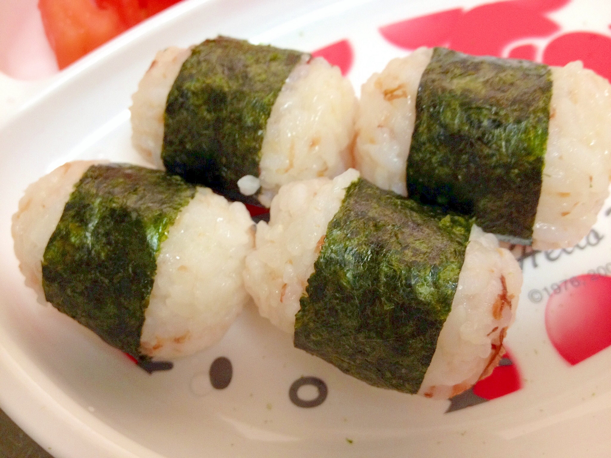 子供用 おかかおにぎり レシピ 作り方 By Mi 6352 楽天レシピ 子供用 おかかおにぎり レシピ 作り方 By Mi 6352 楽天レシピ