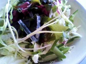 味噌ドレッシングの海藻サラダ
