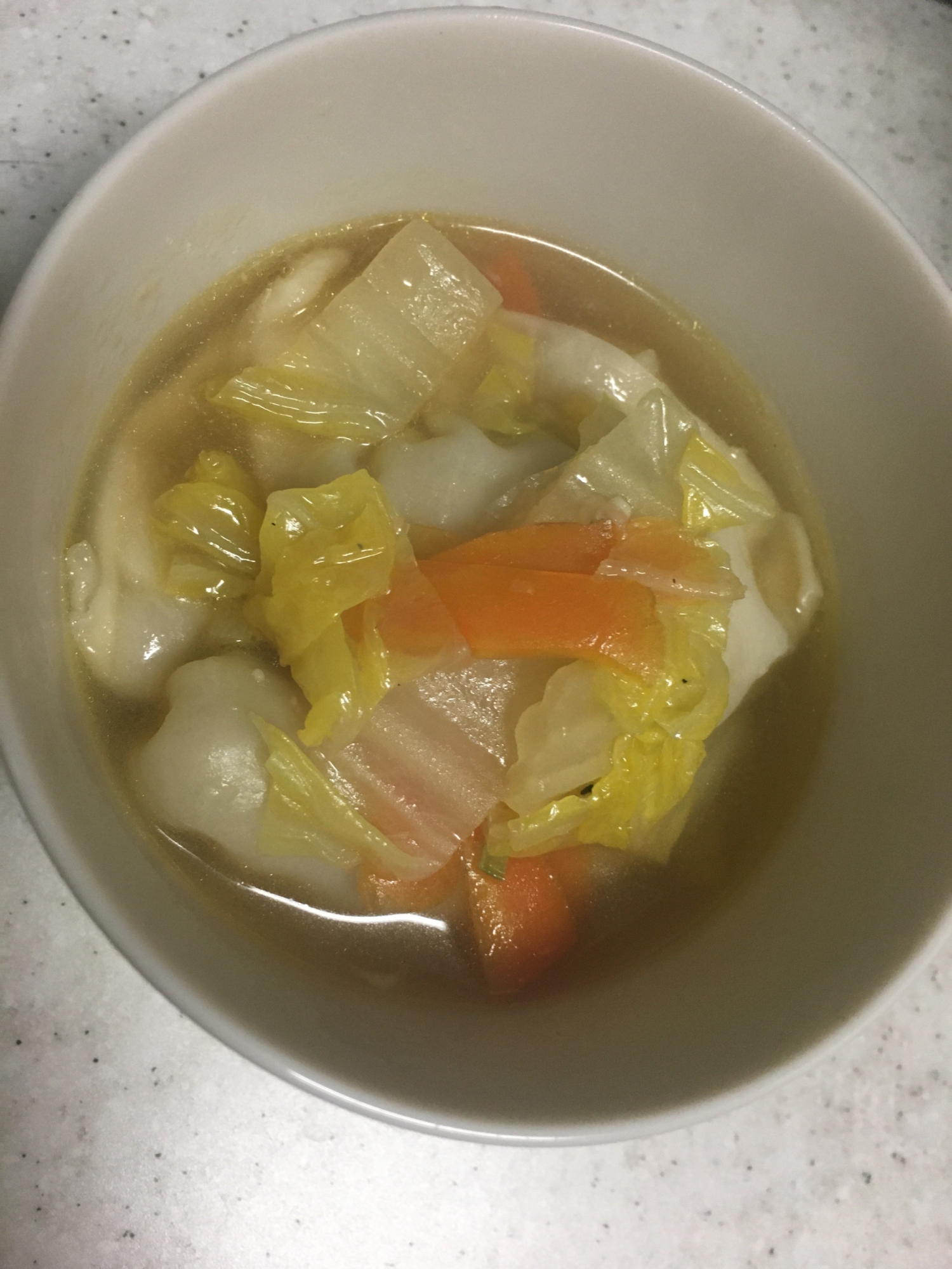 チルド餃子で中華スープ