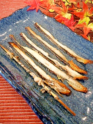 さよりでおやつ 骨せんべいと皮のぐるぐる巻き レシピ 作り方 By まめもにお 楽天レシピ さよりでおやつ 骨せんべいと皮のぐるぐる巻き レシピ 作り方 By まめもにお 楽天レシピ