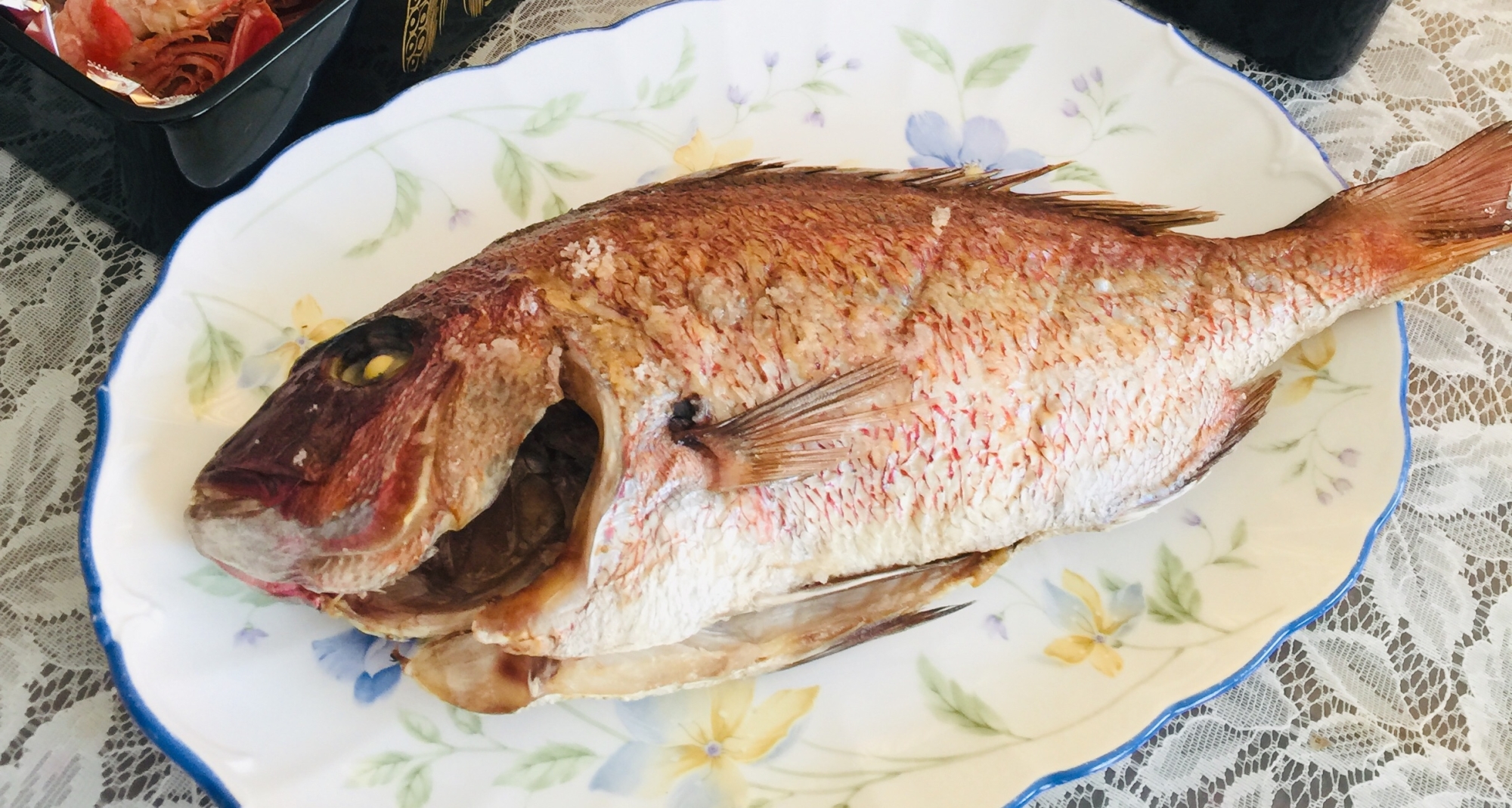 オーブンで簡単 鯛の塩焼き レシピ 作り方 By らあじ2213 楽天レシピ オーブンで簡単 鯛の塩焼き レシピ 作り方 By らあじ2213 楽天レシピ