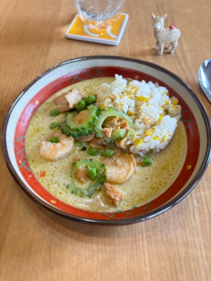 いなばのタイカレー缶で★カフェ飯風タイカレー。