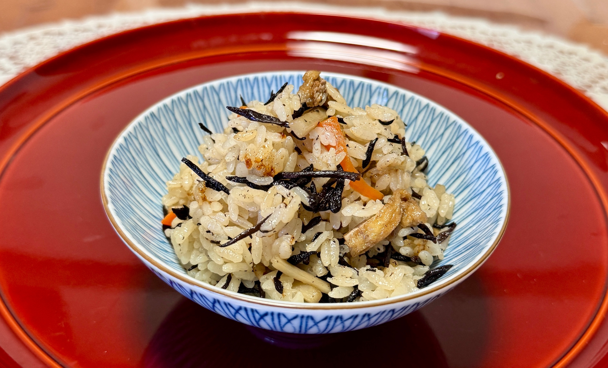 お弁当にも！作り置きのひじきの煮物で☆炊き込みご飯