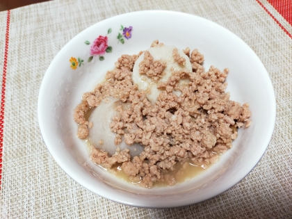 里芋とひき肉の味噌煮込み