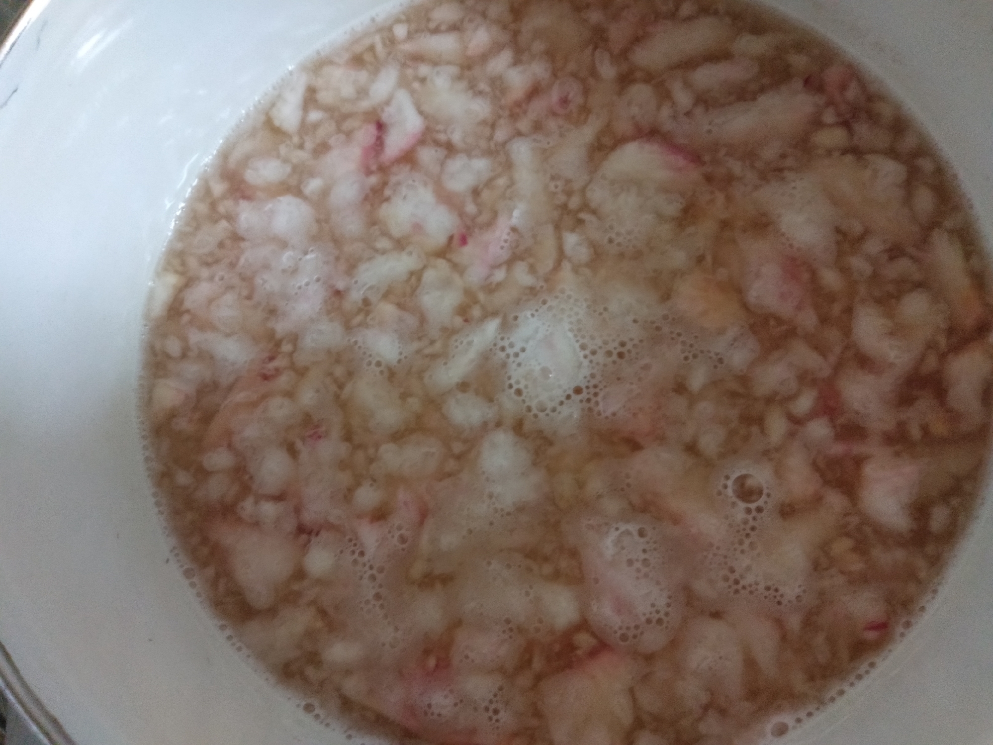 マヌカハニーを使った赤カブときくらげのスープ