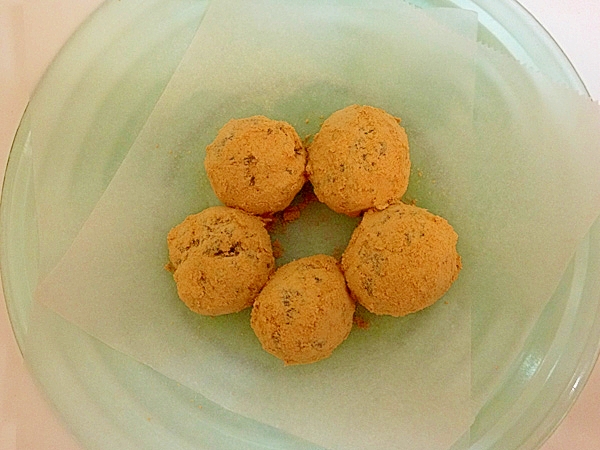 素朴な味の簡単おやつ！きなこ玉