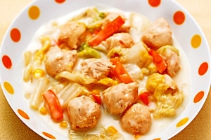 楽天マート☆鶏団子と白菜のクリーム煮セット