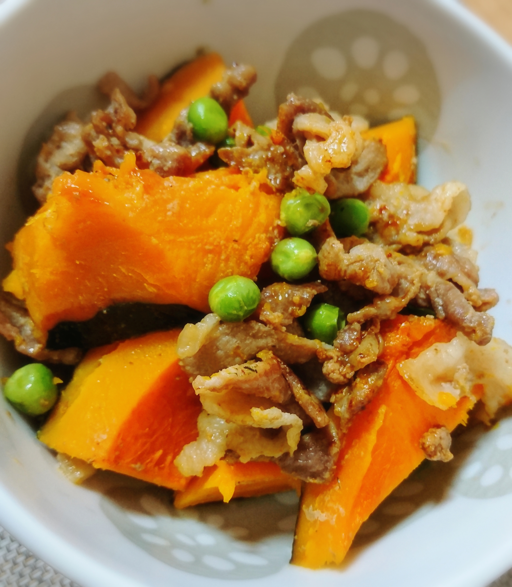 ほくほく かぼちゃと豚こま肉の煮物 レシピ 作り方 By ずんちゃ 楽天レシピ