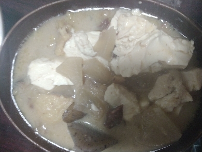 冷凍豆腐の豚汁風お味噌汁✿