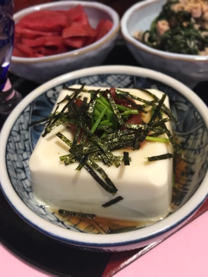 素朴！梅豆腐の冷やっこ