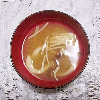 えのきとしめじの冷やし味噌汁