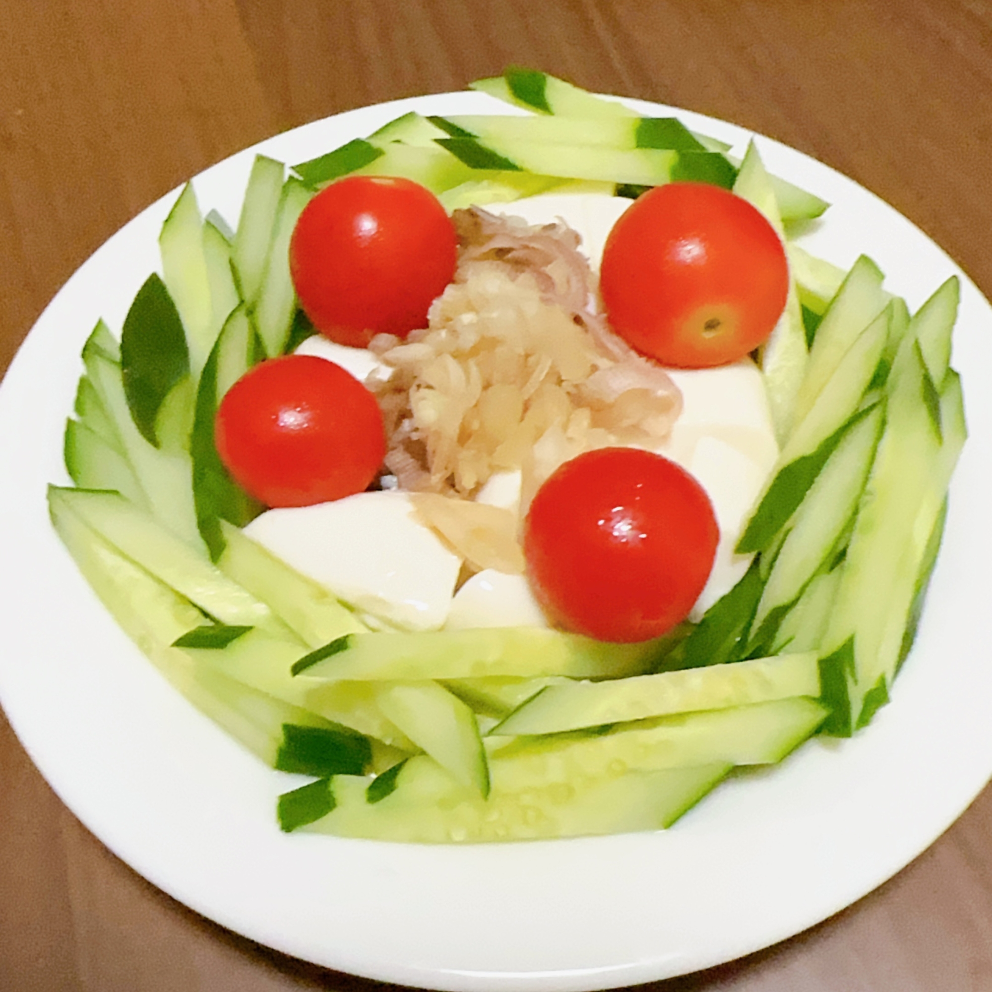きゅうりと豆腐のサラダ‎܀ꕤ୭*