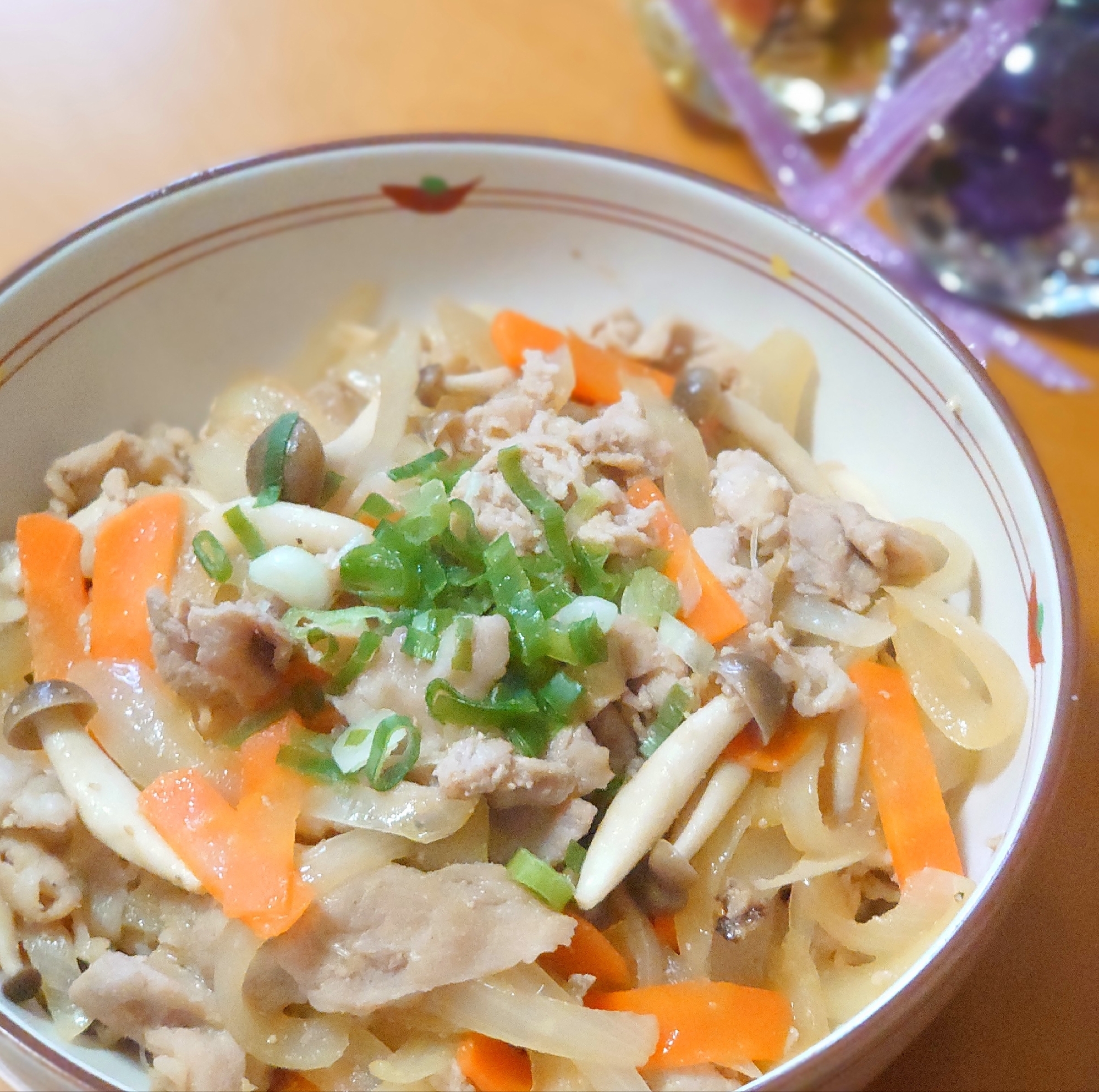 豚肉と野菜のにんにく生姜炒めꕤ୭*